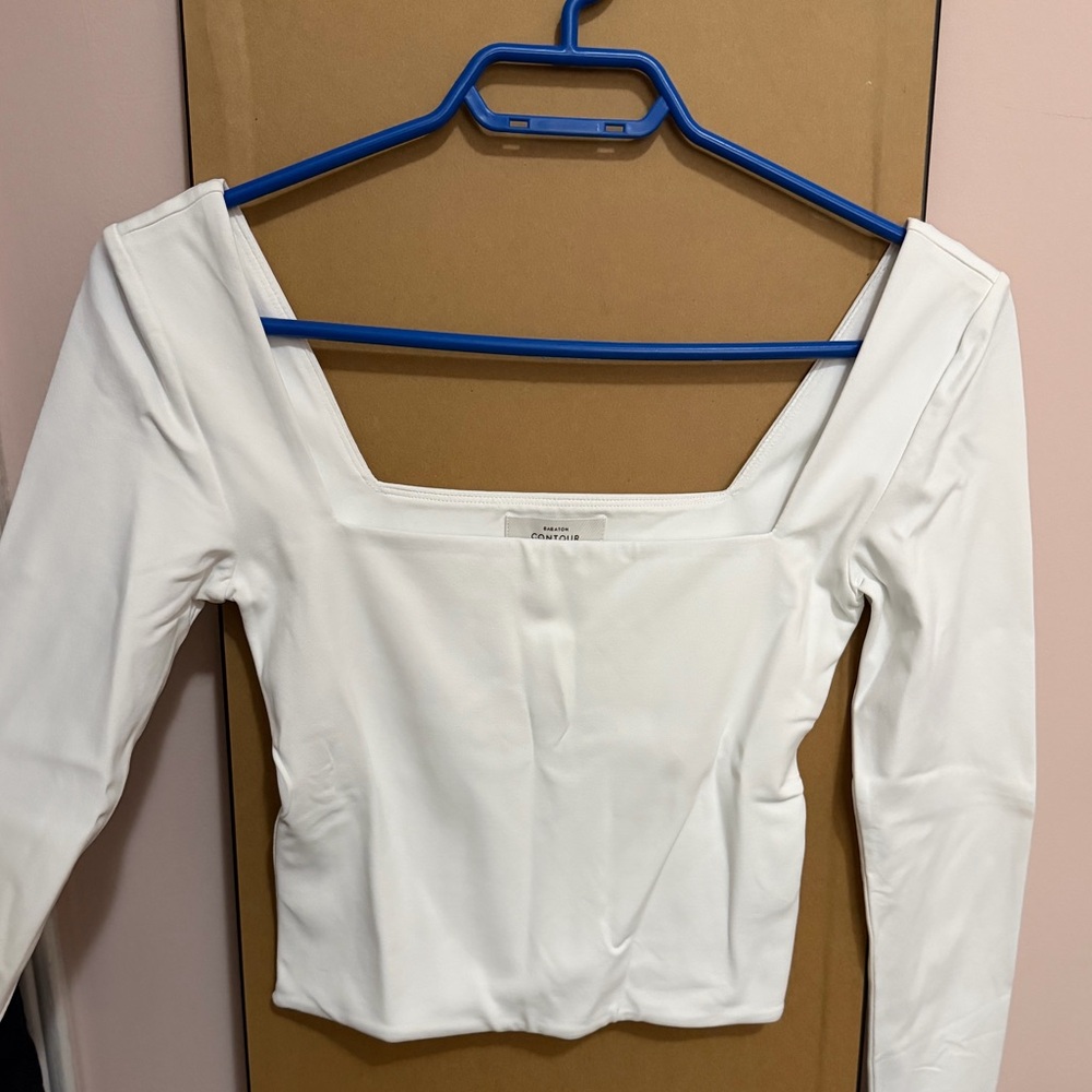 ARITZIA BABATON CONTOUR TOP